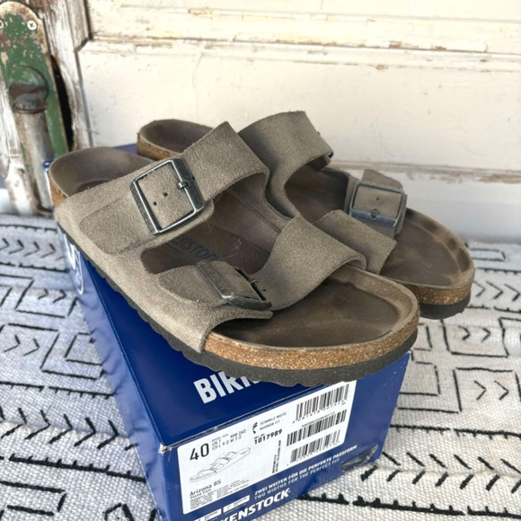BIRKENSTOCK Women's Stone Suede Leather Arizona Sandals w/Soft Footbed Sz 9/40 - Picture 10 of 10